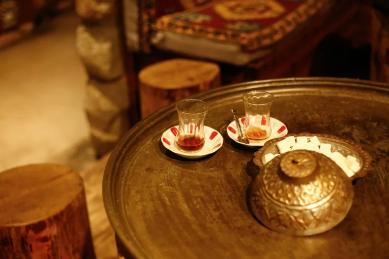 Małe zmiany w domu, które poprawiają nastrój